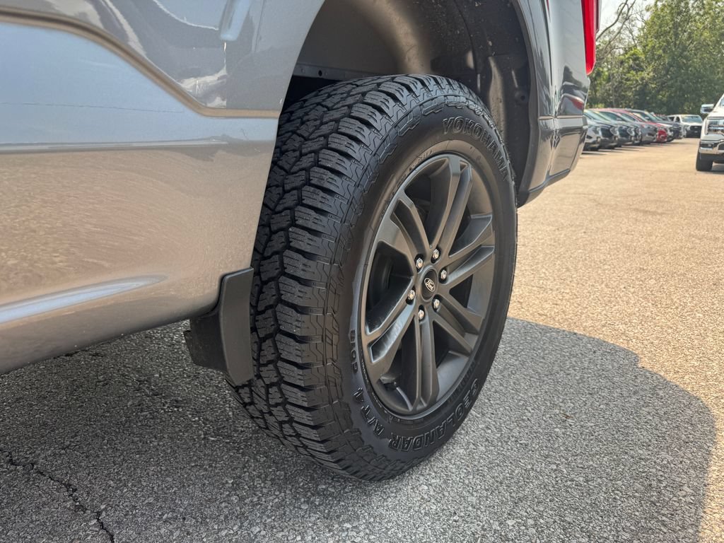 Used 2022 Ford F150 XLT w/ Equipment Group 302A High AWD/4WD image 17