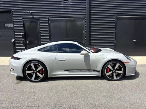 Used 2025 Porsche 911 Carrera S w/ Sportdesign Package RWD image 11