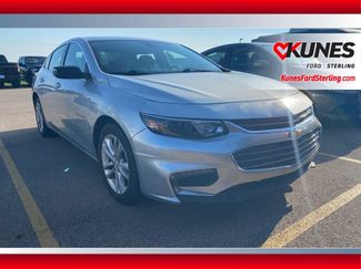 Used 2018 Chevrolet Malibu LT FWD video 1