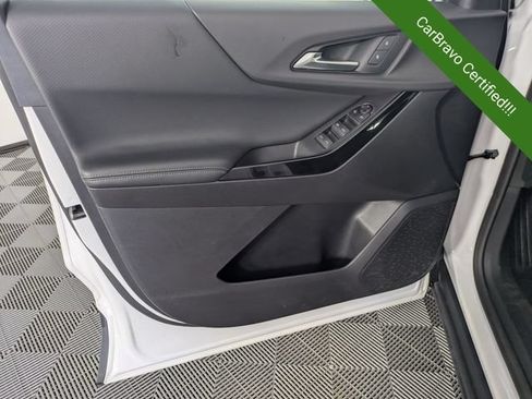 Used 2025 Chevrolet Equinox LT AWD/4WD image 10