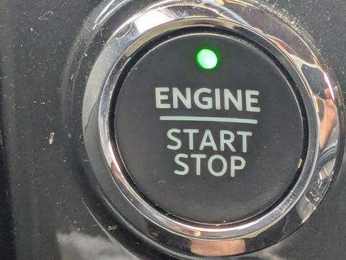 Used 2022 Ford F150 XLT w/ Equipment Group 302A High AWD/4WD image 36