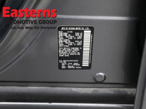 Used 2024 Nissan Armada SV image 36