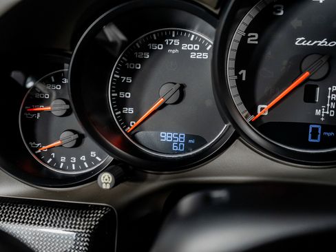 Used 2017 Porsche 911 Turbo S image 37