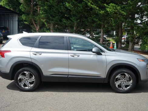 Used 2021 Hyundai Santa Fe SE AWD/4WD image 6