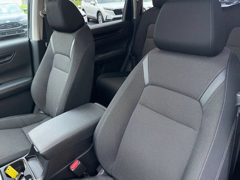 Certified 2024 Honda CR-V EX image 7