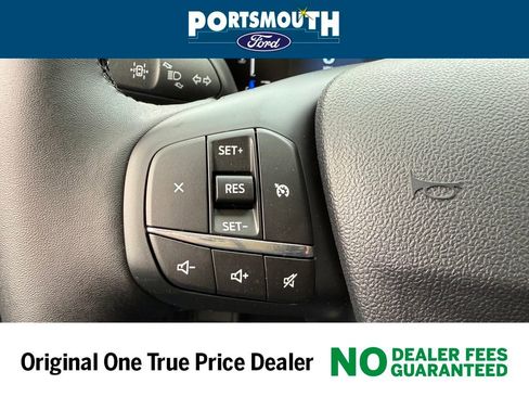 New 2025 Ford Maverick XLT w/ XLT Luxury Package image 17