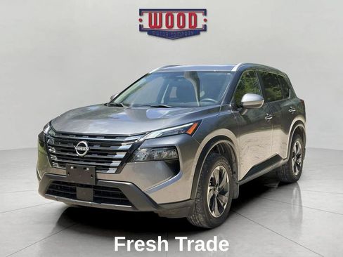 Used 2024 Nissan Rogue SV w/ SV Premium Package AWD/4WD image 3
