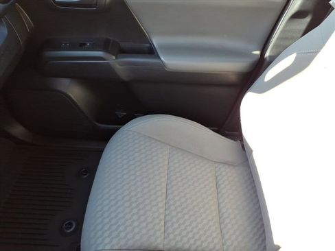 Used 2023 Toyota Tacoma SR image 31