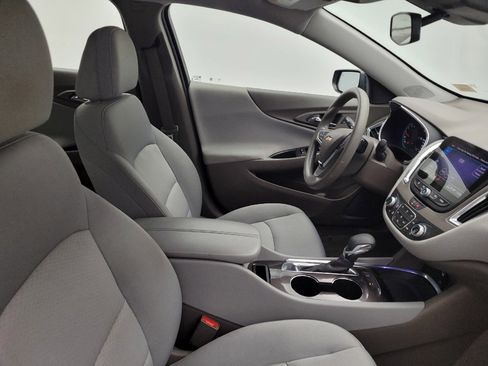 Used 2021 Chevrolet Malibu LT FWD image 21