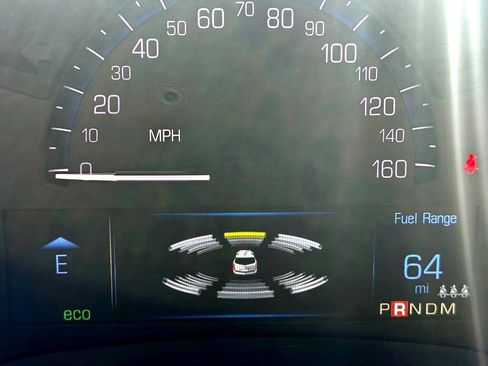 Used 2015 Cadillac SRX Performance w/ Driver Awareness Package image 30