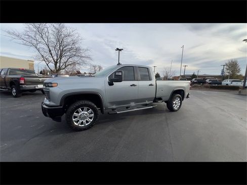 Certified 2025 Chevrolet Silverado 2500 Custom w/ Custom Convenience Package image 4