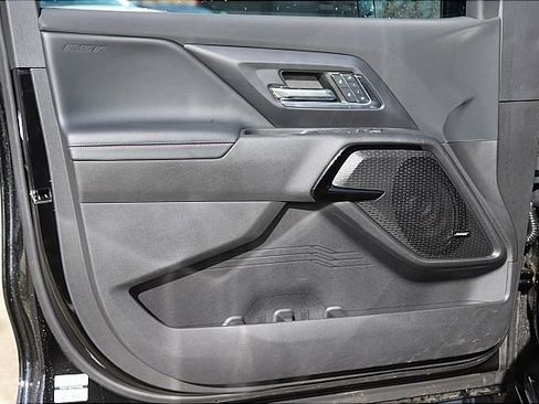 New 2024 Chevrolet Silverado EV RST image 14