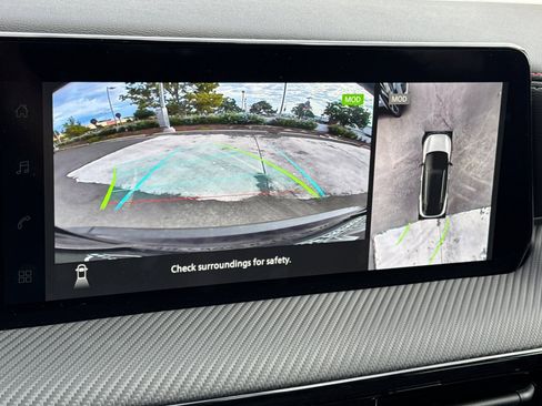 New 2026 Nissan Kicks SR w/ SR Premium Package image 16