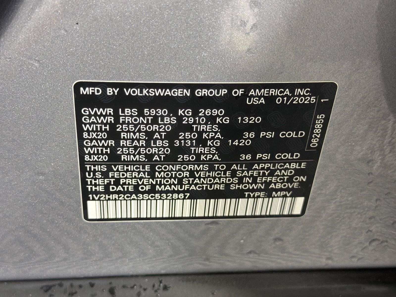Used 2025 Volkswagen Atlas SE AWD/4WD image 34