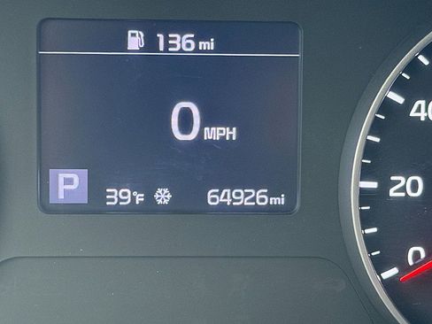 Used 2023 Kia Seltos S w/ Navigation Package image 17