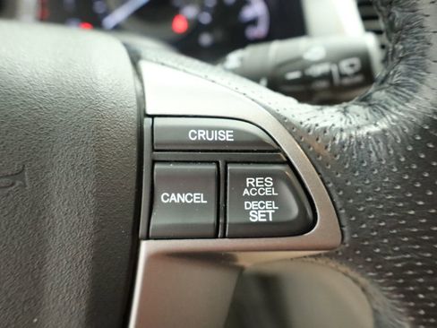 Used 2015 Honda Odyssey EX-L image 30