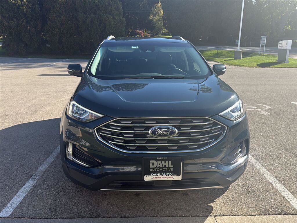 Used 2019 Ford Edge SEL w/ Equipment Group 201A AWD/4WD image 2