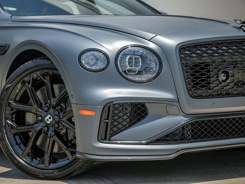 New 2025 Bentley Flying Spur Plug-In Hybrid AWD/4WD image 7