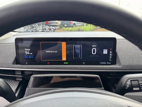 Used 2024 Ford Mustang Mach-E Premium image 27