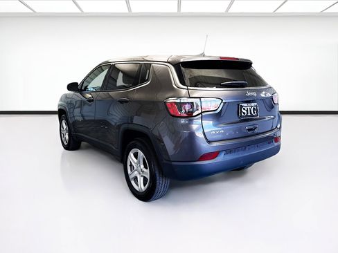 Used 2023 Jeep Compass Sport image 6