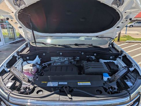 New 2026 Volkswagen Atlas SEL AWD/4WD image 40