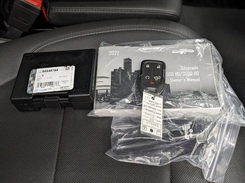 Used 2022 Chevrolet Silverado 2500 LTZ AWD/4WD image 19