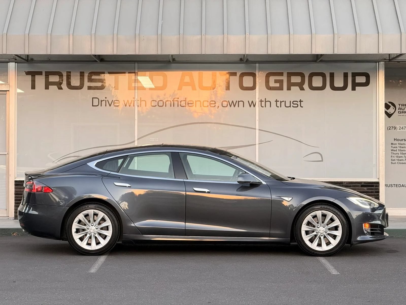 Used 2016 Tesla Model S 75 RWD image 20
