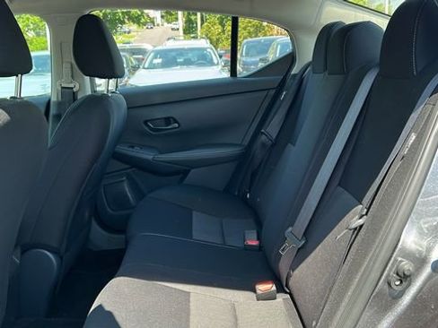 Certified 2025 Nissan Sentra SV FWD image 22