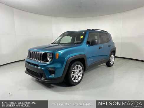 Used 2021 Jeep Renegade Sport w/ Sport Appearance Group image 4