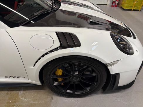 Used 2018 Porsche 911 GT2 RS RWD image 14