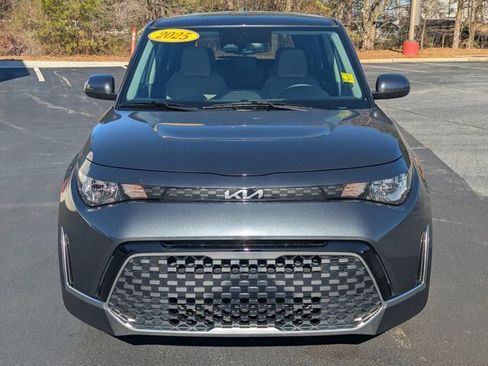 Used 2025 Kia Soul EX image 2