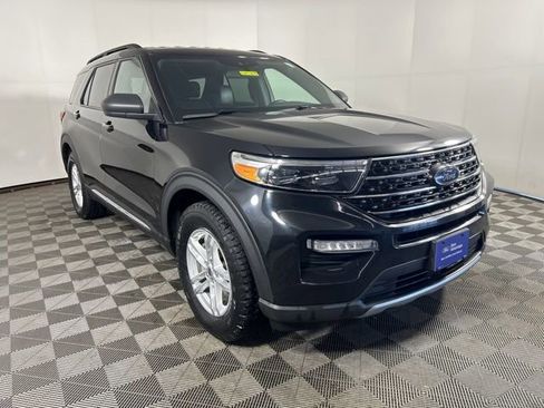 Certified 2020 Ford Explorer XLT w/ Equipment Group 202A AWD/4WD image 1
