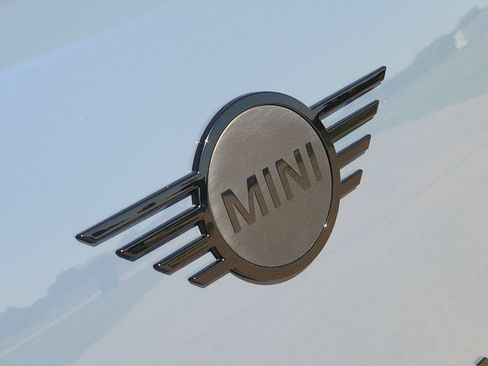 Used 2025 MINI Cooper Countryman John Cooper Works AWD/4WD image 17