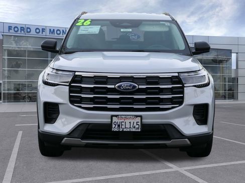Used 2026 Ford Explorer Active image 9