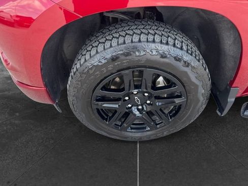 Used 2022 Chevrolet Silverado 1500 RST w/ Z71 Off-Road Package AWD/4WD image 9