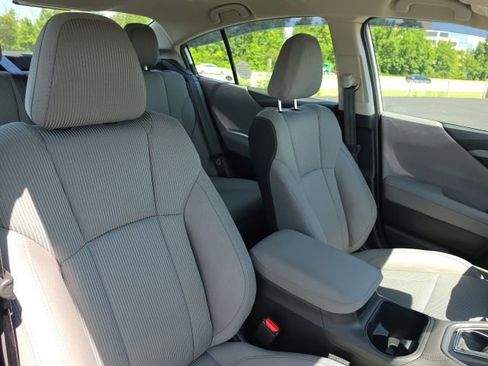Used 2025 Subaru Legacy Premium AWD/4WD image 18