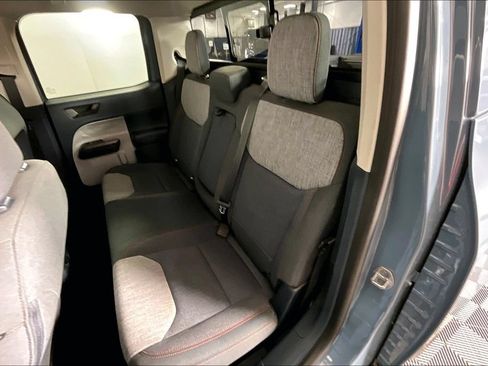 Used 2022 Ford Maverick XLT FWD image 30