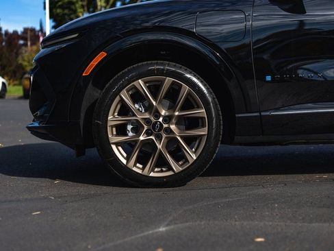 New 2026 Chevrolet Equinox EV RS image 31