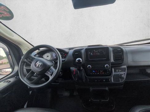 Used 2025 RAM ProMaster 2500 w/ Convenience Group FWD image 15