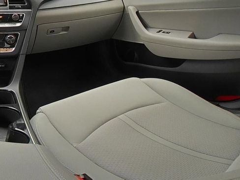 Used 2019 Hyundai Sonata SEL w/ Cargo Package FWD image 22