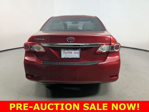 Used 2013 Toyota Corolla LE FWD image 6
