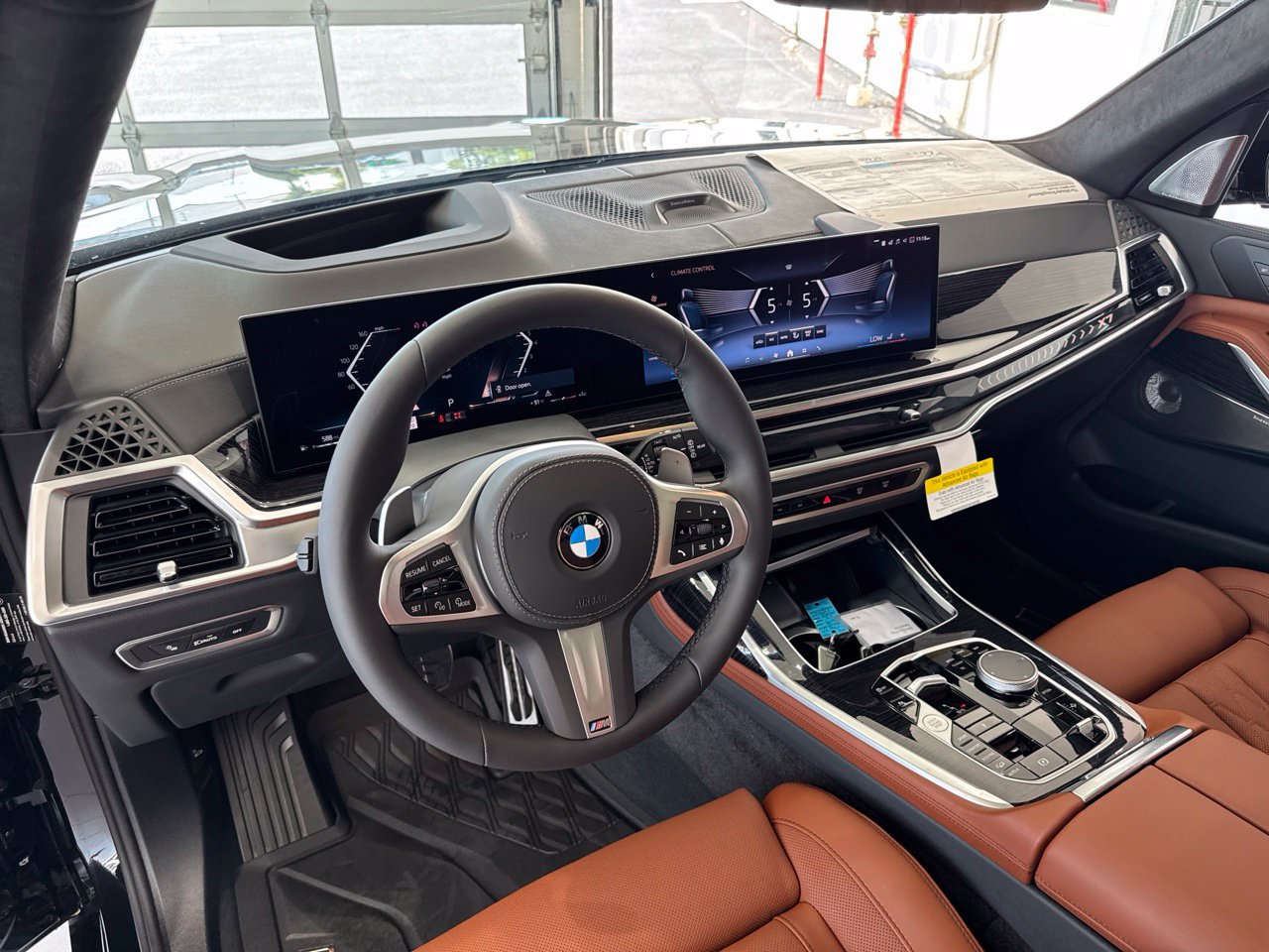 New 2027 BMW X7 xDrive40i w/ M Sport Package AWD/4WD image 19