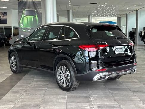 Certified 2026 Mercedes-Benz GLC 300 4MATIC image 8