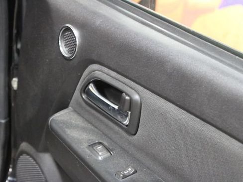 Used 2010 GMC Canyon SLT AWD/4WD image 11