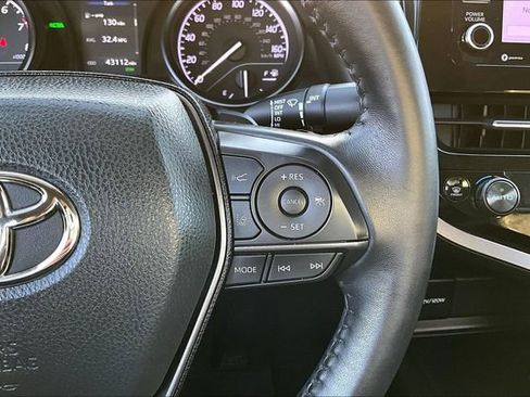 Used 2023 Toyota Camry SE w/ Convenience Package image 11