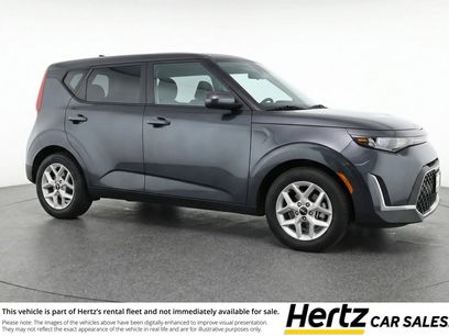 Used 2025 Kia Soul LX w/ LX Technology Package