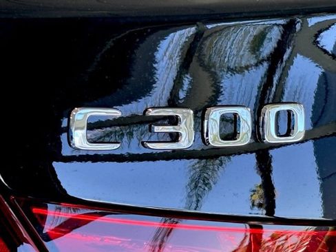Used 2025 Mercedes-Benz C 300 Sedan image 5