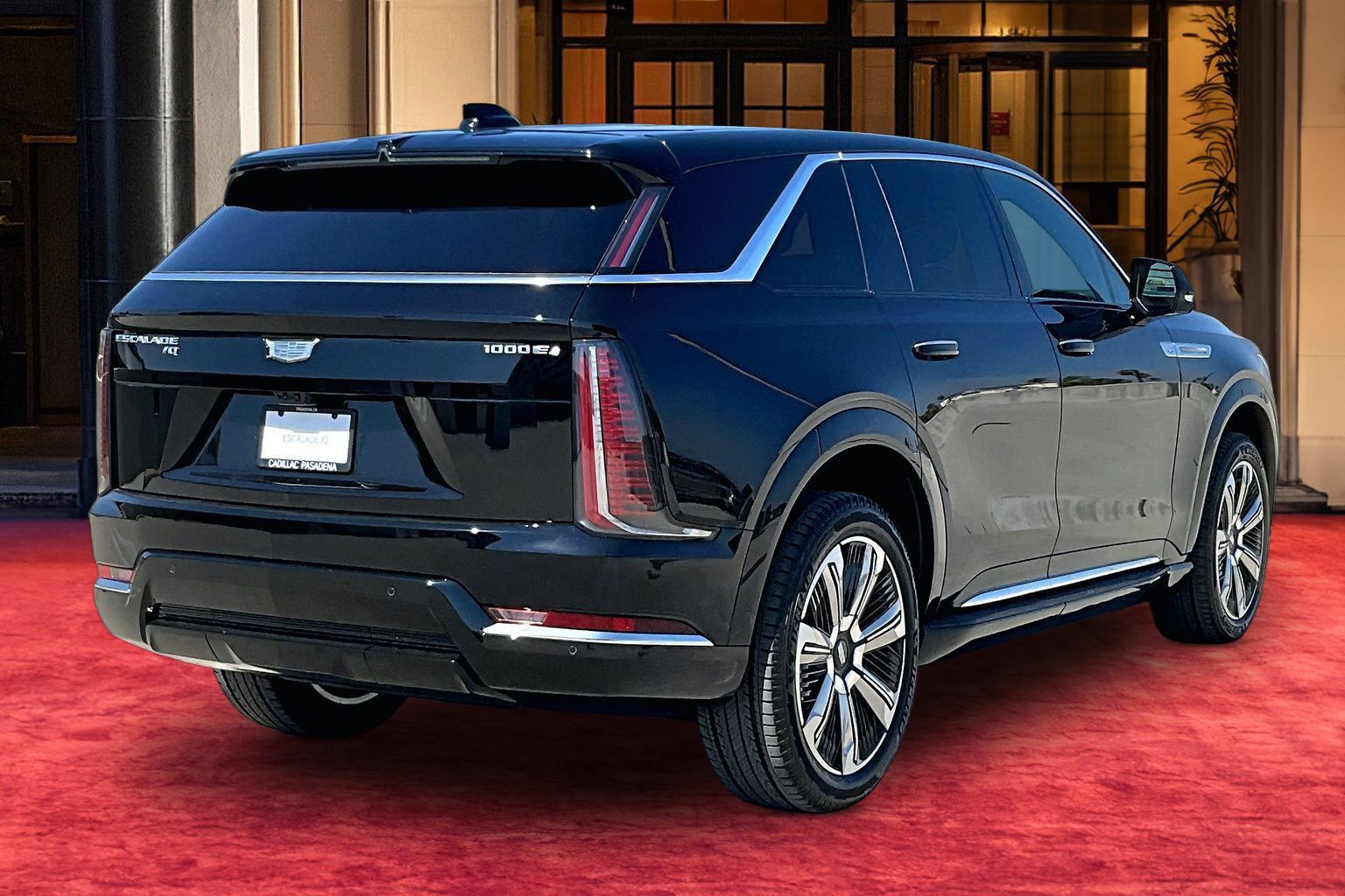 New 2026 Cadillac Escalade IQ Luxury 2 w/ LPO, Floor Liner Package AWD/4WD image 6
