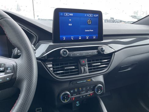 Used 2023 Ford Escape ST-Line image 16