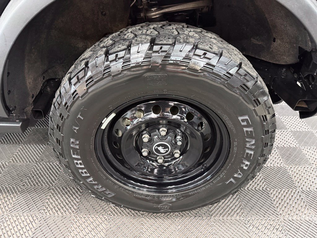 Used 2023 Ford Bronco Black Diamond AWD/4WD image 18